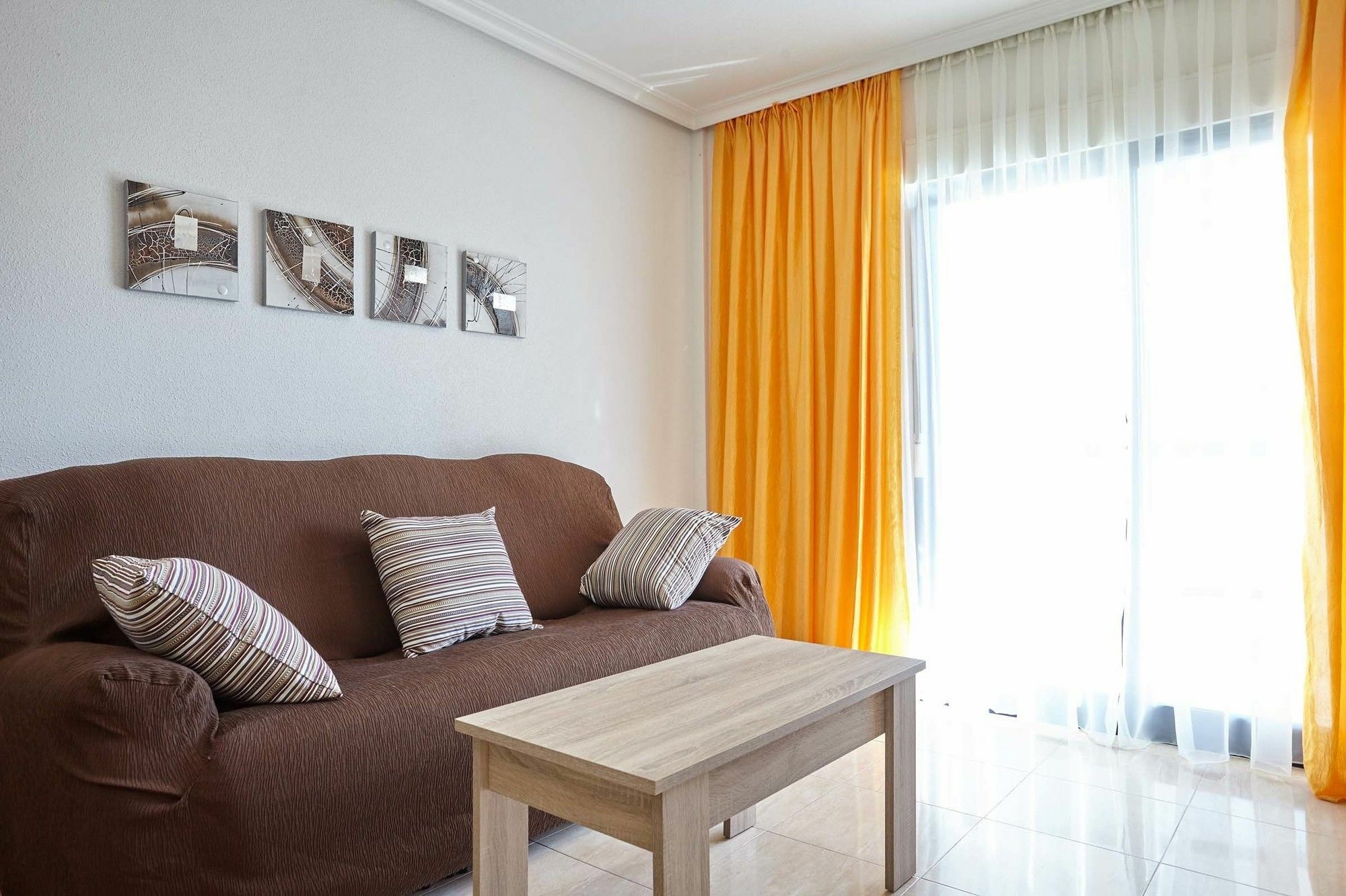 Espanhouse La Zenia 105 Orihuela Luaran gambar